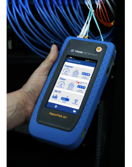 SignalTEK QT Pro - Qualificateur cuivre, fibre optique et Wi-Fi 10/100Gb - TREND NETWORKS