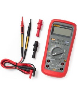 FLK-179 EGFID/C11XT - Multimètre numérique TRMS Fluke 179 avec mallette  Fluke C11XT - FLUKE - Distrimesure